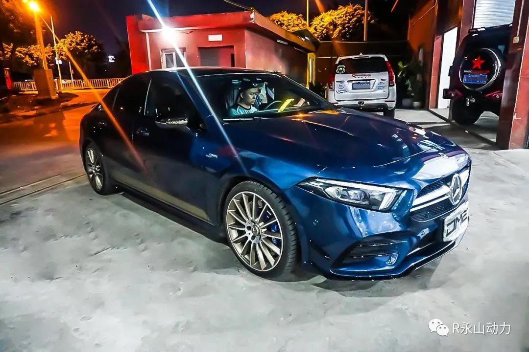 改裝案例 | 奔馳AMG A35L 4MATIC-2.0T改裝加大(dà)水(shuǐ)箱